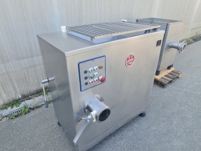 Stroj za mletje KG WETTER 130 / rabljen