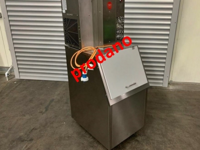 Ledomat (luskinar) 130kg/24h / rabljen