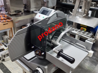 Salamoreznica Bizerba VS 12 W (s tehtnico) / rabljena 